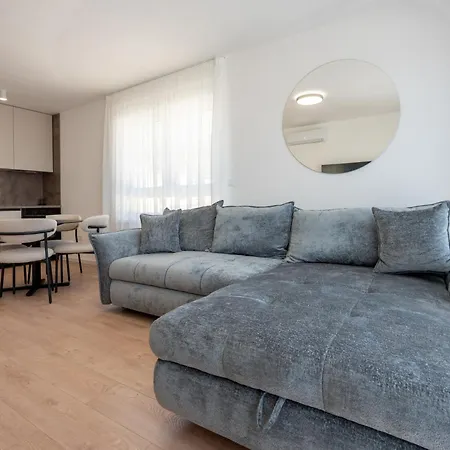 Hills Apartamento Makarska
